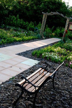 Ogrody Pokazowe & Motylarnia